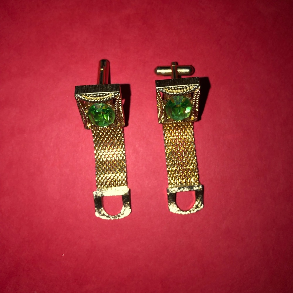 Vintage Swank Green Gem Cufflinks Goldtone